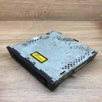 8E0035111   CD/DVD changer Audi A4 S4 B7 8E 8H