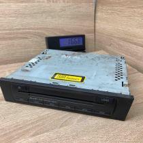 8E0035111   CD/DVD changer Audi A4 S4 B7 8E 8H