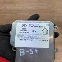 6Q0909605B 5WK42869  Airbag control unit/module Volkswagen PASSAT B5