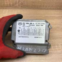 1K0909605K 5WK43410  Airbag control unit/module Skoda Octavia Mk2 (1Z)