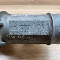 AFH70M 28 059906461D  Mass air flow meter Volkswagen PASSAT B5
