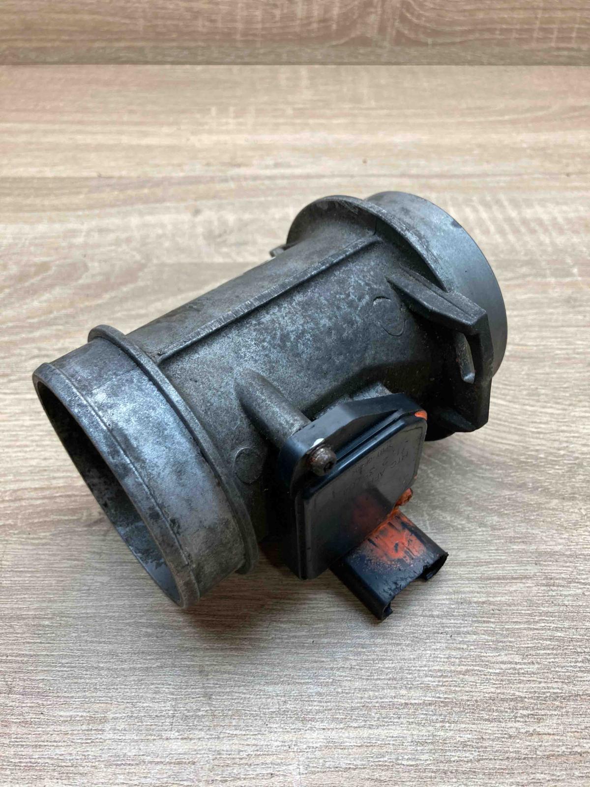 AFH70 25C 059906461G  Mass air flow meter Audi A6 S6 C5 4B
