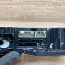 747309 61   Climate control unit Volkswagen Touran I