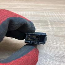 6Q0959621 24702  Windscreen/window heater switch Volkswagen Polo IV 9N3