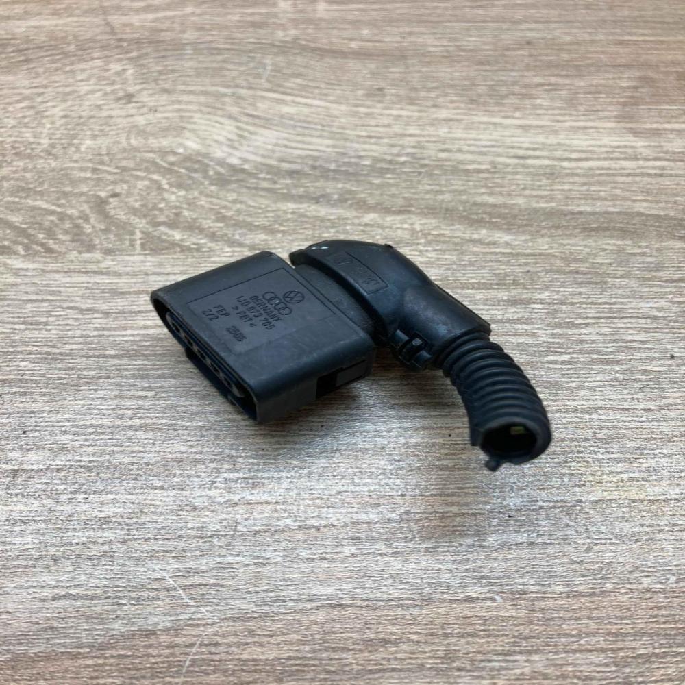1J0973705 2505  Plug wire Volkswagen PASSAT B7
