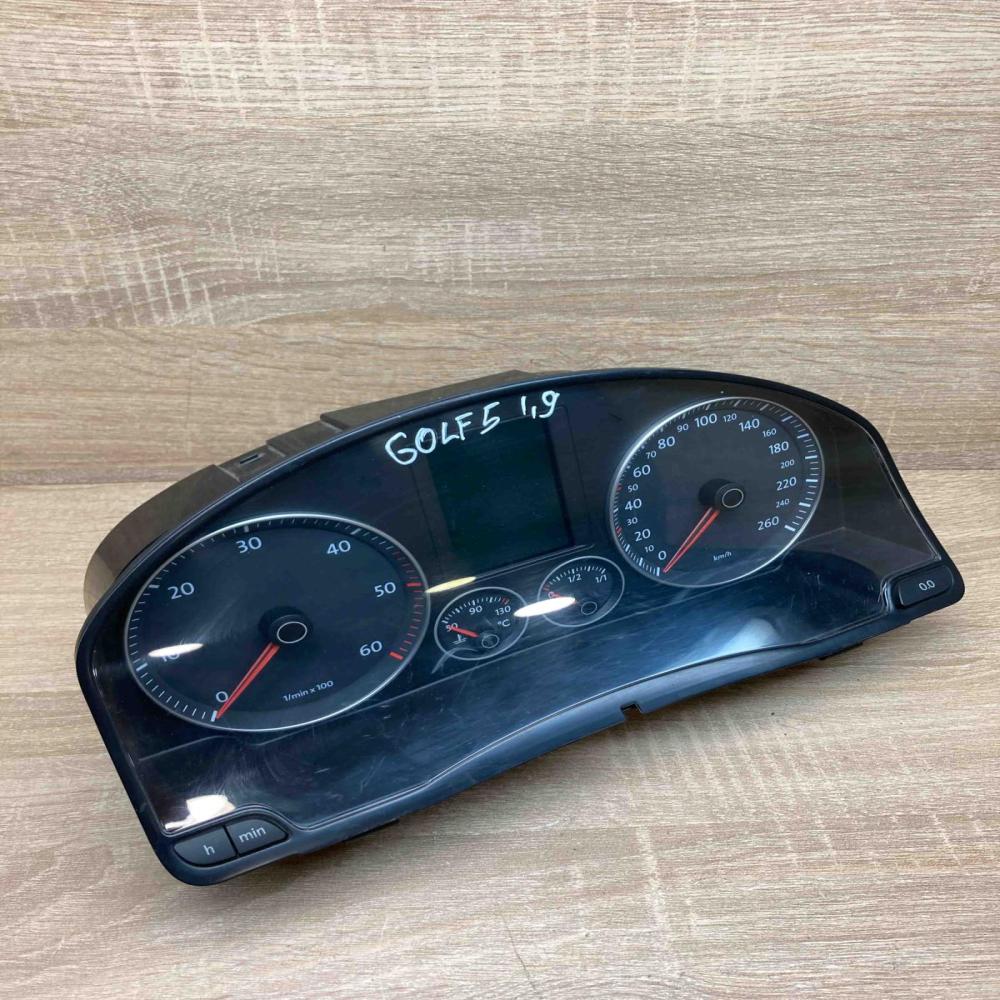 1K0920874B V0002000  Speedometer (instrument cluster) Volkswagen Golf V
