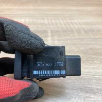 3C0927225B  0020 Hand parking brake switch Volkswagen PASSAT B6