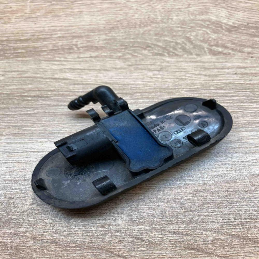 4F0955987A  Left Side Windshield washer spray nozzle Audi A6 S6 C6 4F