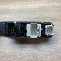 26515   Electric window control switch Renault Laguna II
