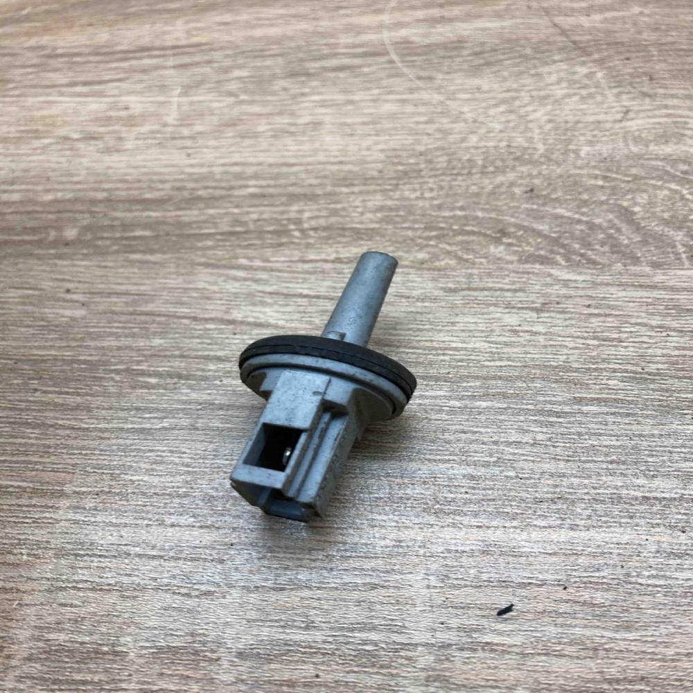 1J0907543B   Interior temperature sensor Volkswagen Touran I