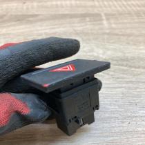 7L6953235   Hazard light switch Volkswagen Touareg I
