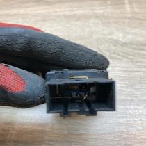 7L6953235   Hazard light switch Volkswagen Touareg I