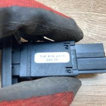 7L6919281A   Parking (PDC) sensor switch Volkswagen Touareg I