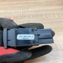 6Q0953235A   Hazard light switch Volkswagen Polo IV 9N3