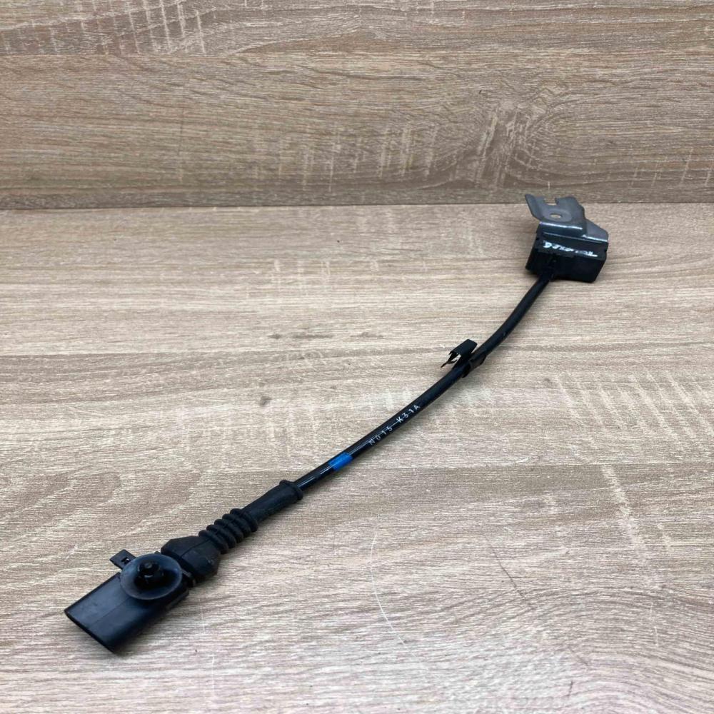 7L0907673C 151792 00492  ESP acceleration yaw rate sensor Volkswagen Touareg I