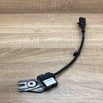 7L0907673C 151792 00492  ESP acceleration yaw rate sensor Volkswagen Touareg I