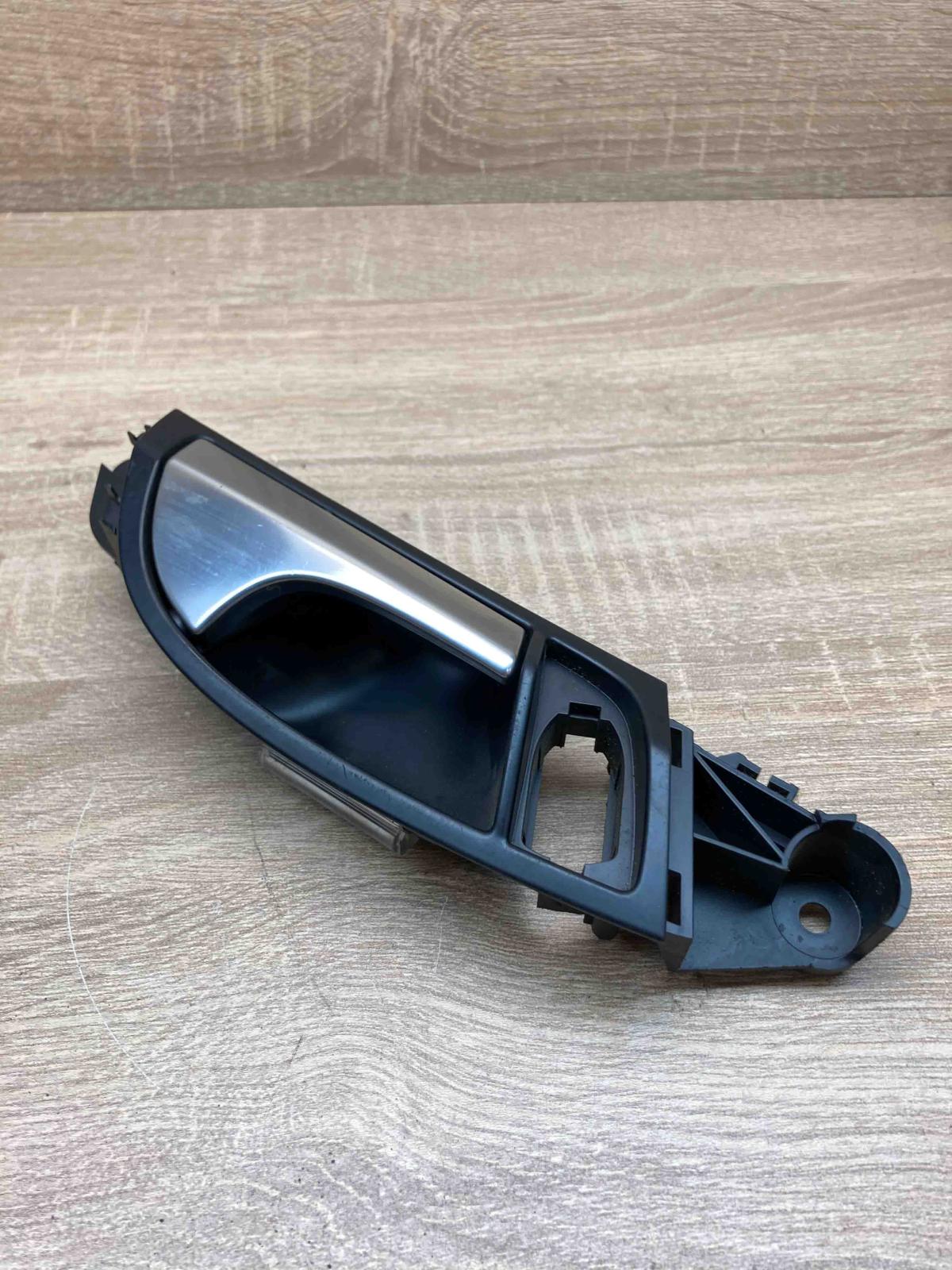 4L0837020 4847  Rear door interior handle Audi Q7 4L