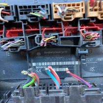 3C8937049B   Comfort/convenience module Volkswagen PASSAT B6