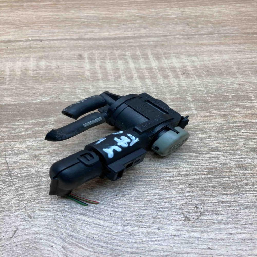 1J0906283C   Turbo solenoid valve Volkswagen Golf IV