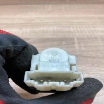 1K2945511   Brake pedal sensor switch Audi A6 S6 C6 4F