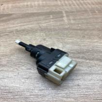 1K2945511   Brake pedal sensor switch Audi A6 S6 C6 4F