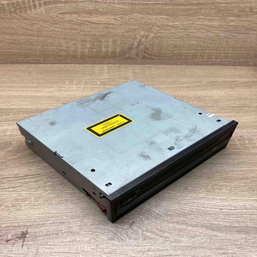4E0919887L 4E0910887T  Navigation unit CD/DVD player Audi Q7 4L