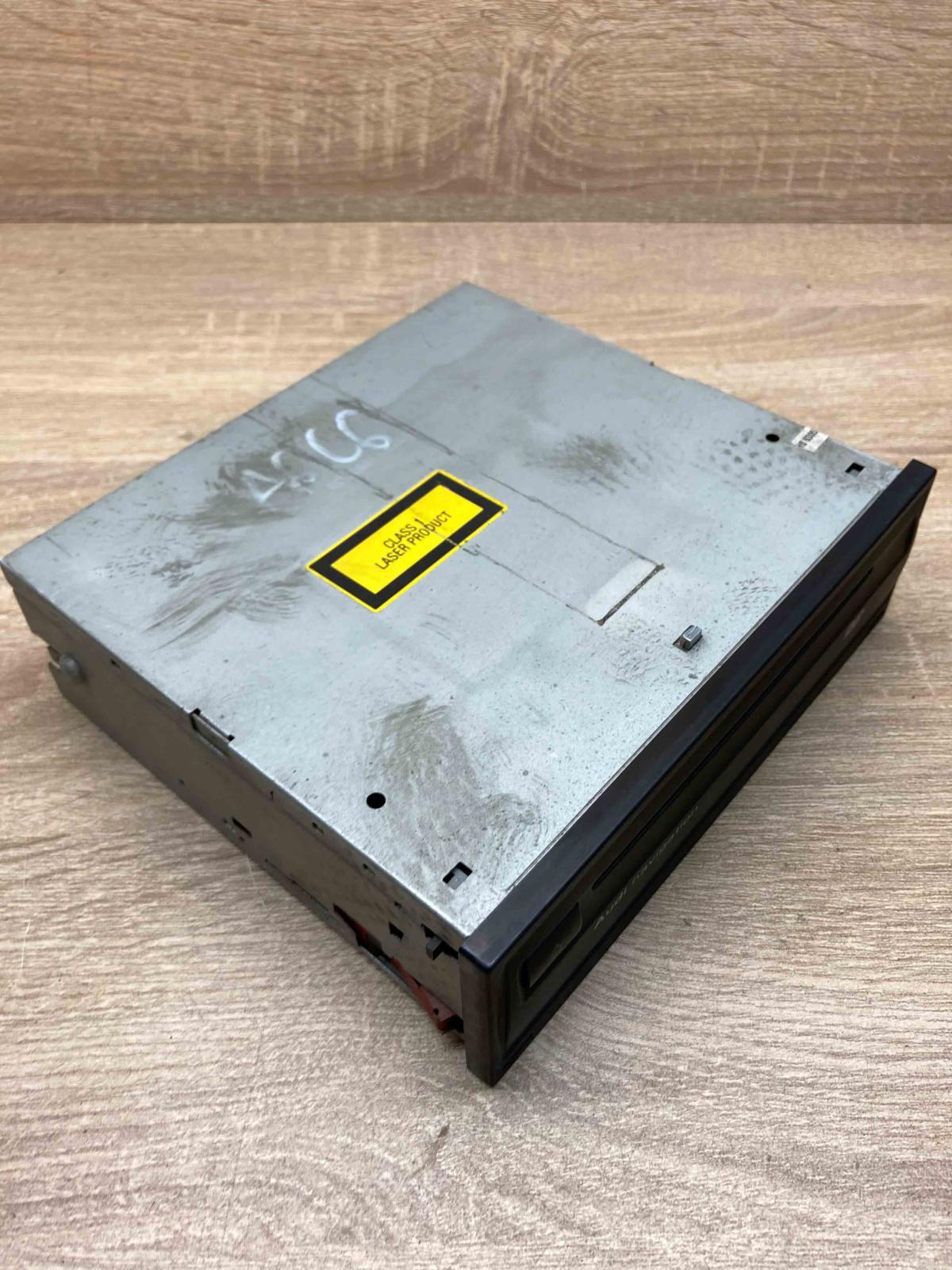 4E0919887C 4E0910887L  Navigation unit CD/DVD player Audi A6 S6 C6 4F