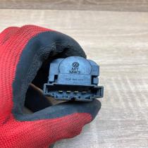 6Q0945511   Brake pedal sensor switch Volkswagen Touran I
