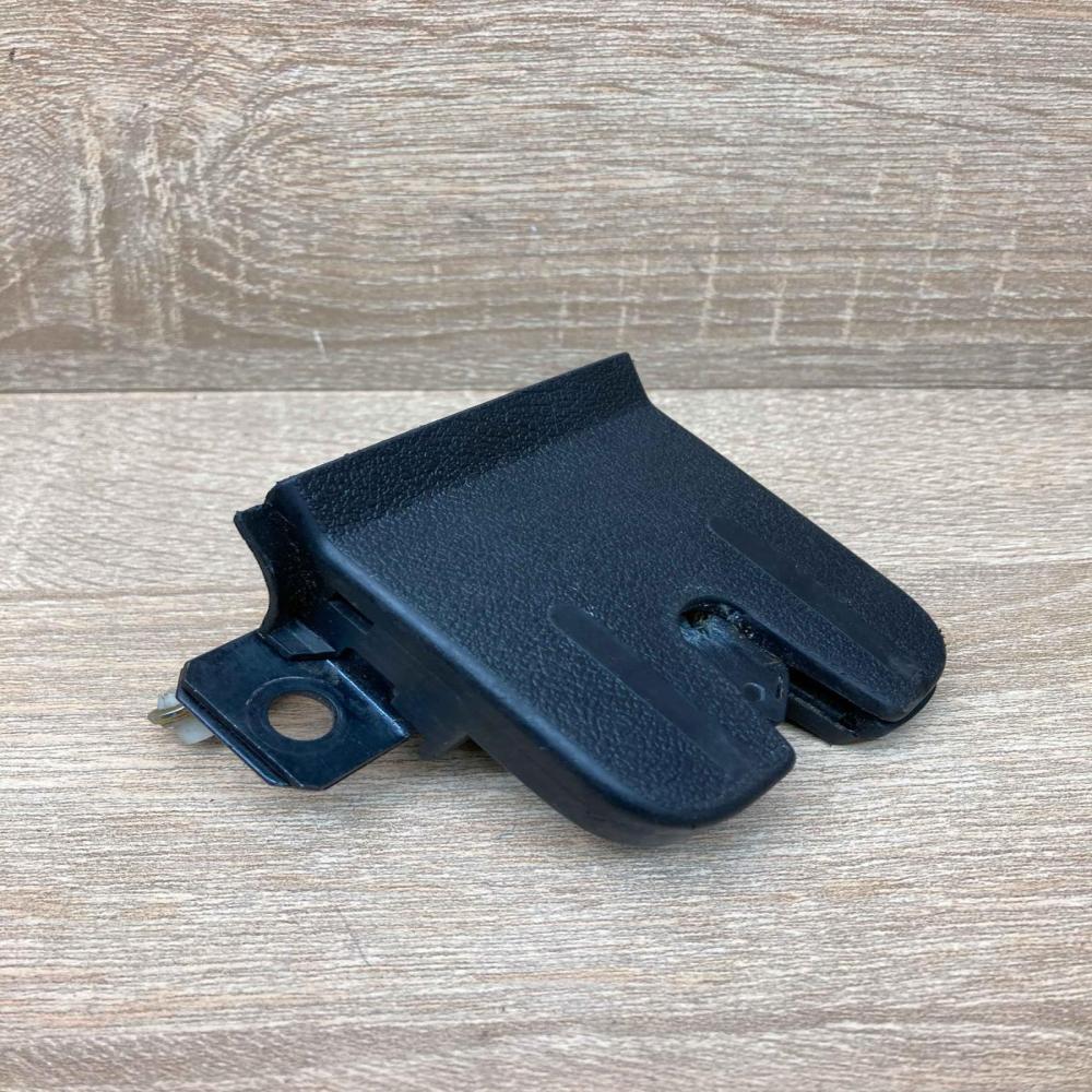 7L6827505   Tailgate/trunk/boot lock/catch/latch Volkswagen Touareg I