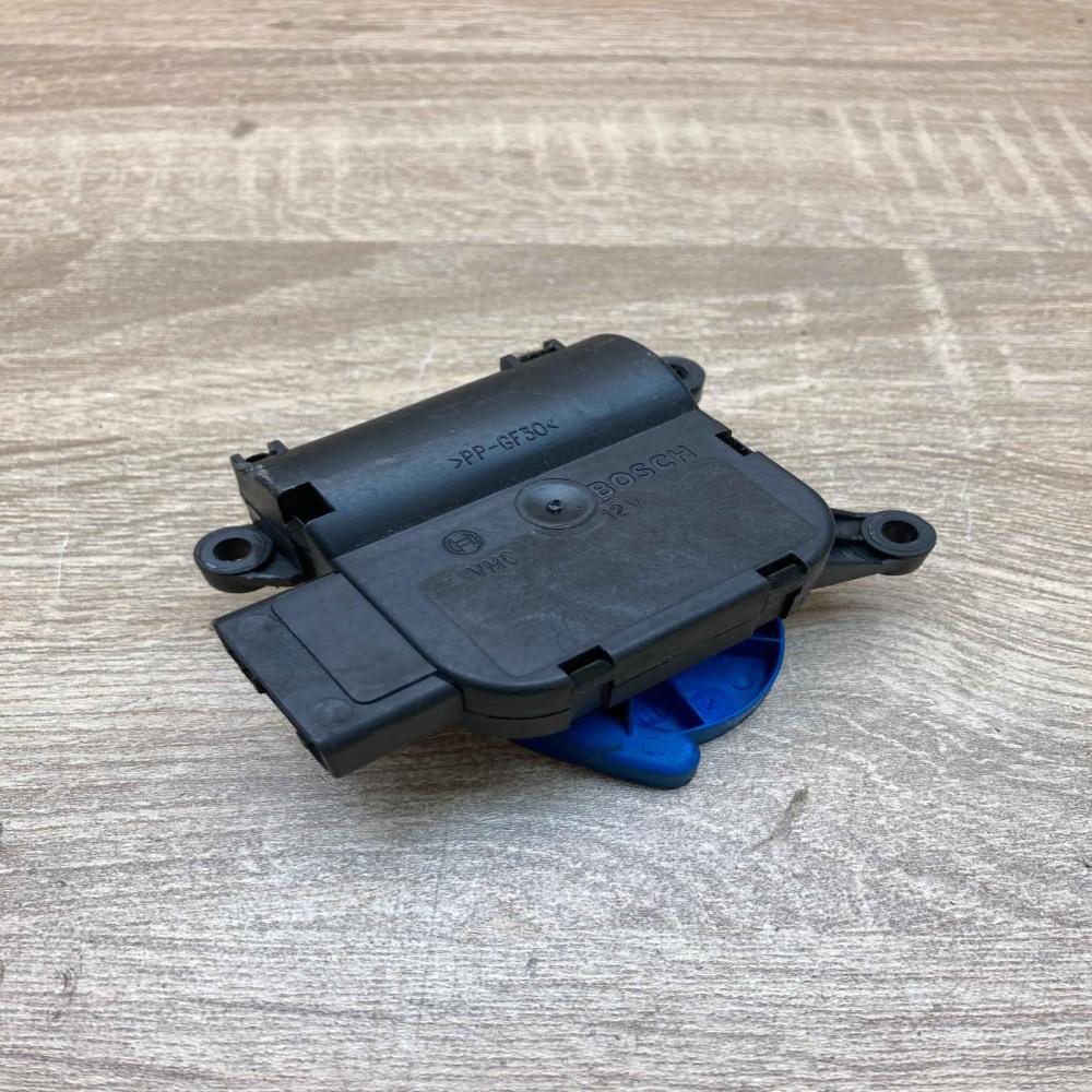 8E1820511F 0132801322  Air flap motor/actuator Audi A4 S4 B6 8E 8H
