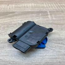 8E1820511F 0132801322  Air flap motor/actuator Audi A4 S4 B6 8E 8H