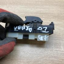 84030 44020 8403044020  Electric window control switch Toyota Avensis Verso