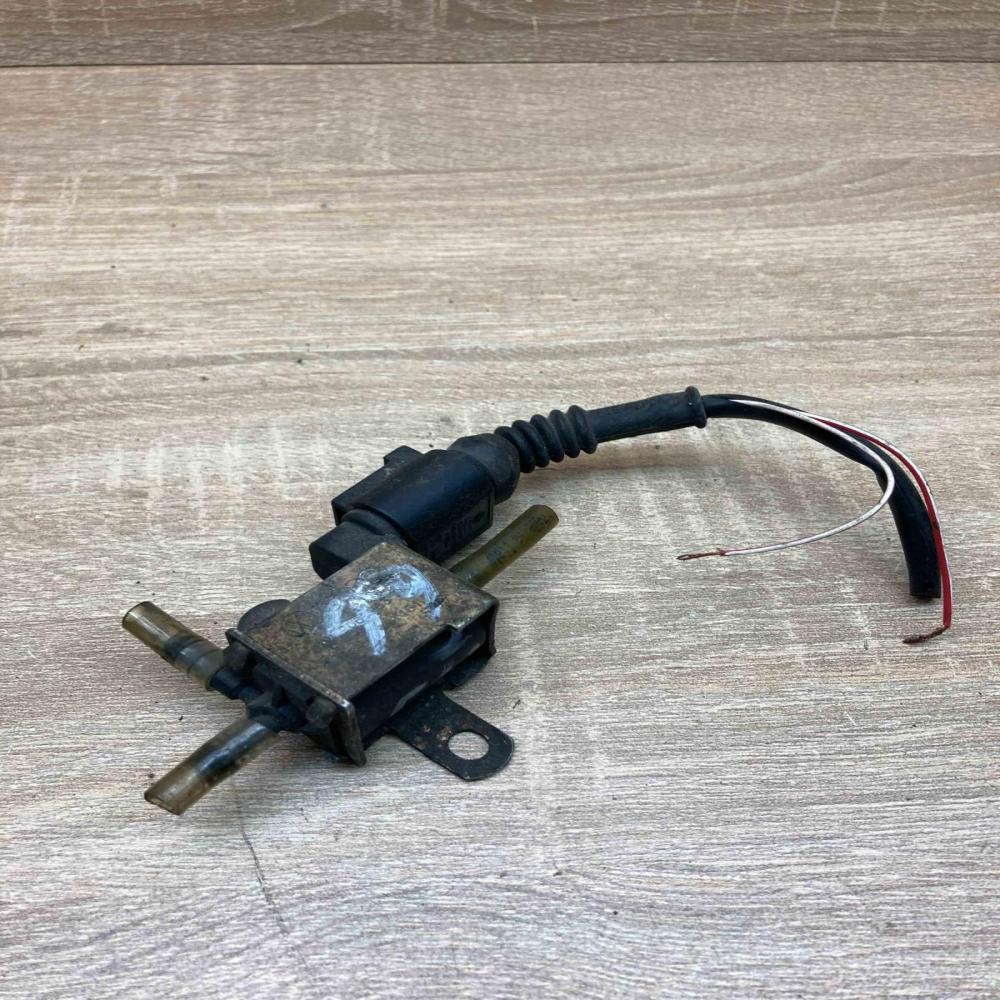 028906283 99T161  Turbo solenoid valve Audi A4 S4 B5 8D