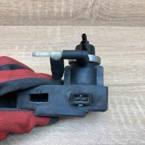 059906627 72190322  Turbo solenoid valve Audi A6 S6 C5 4B