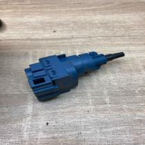6Q0927189   Brake pedal sensor switch Audi A4 S4 B7 8E 8H