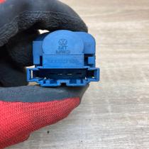 6Q0927189   Brake pedal sensor switch Audi A4 S4 B7 8E 8H