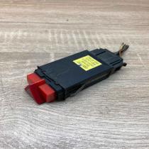 8D0941509H   Hazard light switch Audi A4 S4 B5 8D