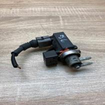 72290810   Turbo solenoid valve Volkswagen PASSAT B4