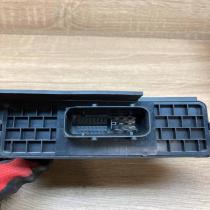 4F0907280 4F0910280  Power management control unit Audi Q7 4L