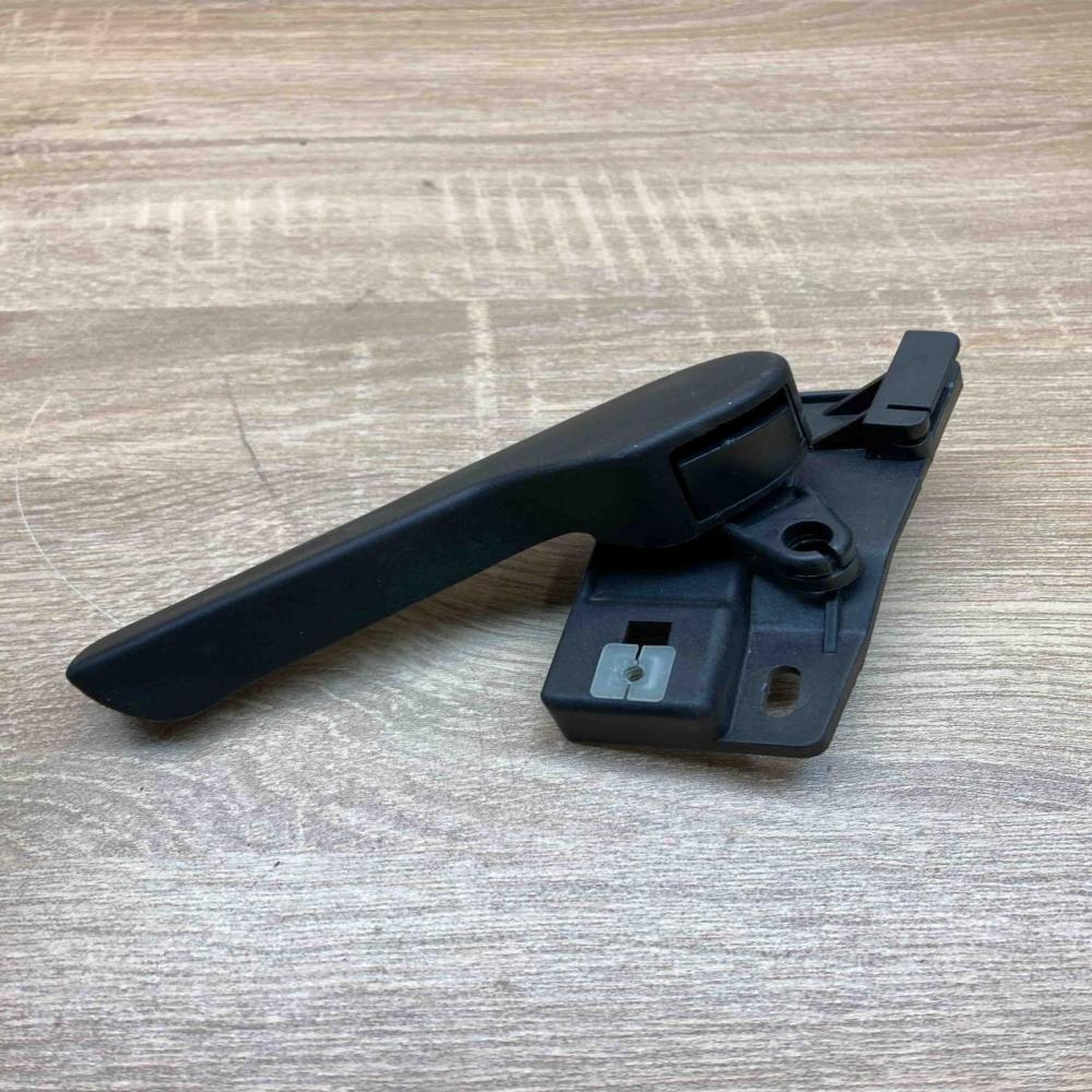 1J1823533C 1J1823633  Engine bonnet (hood) release handle Volkswagen Caddy