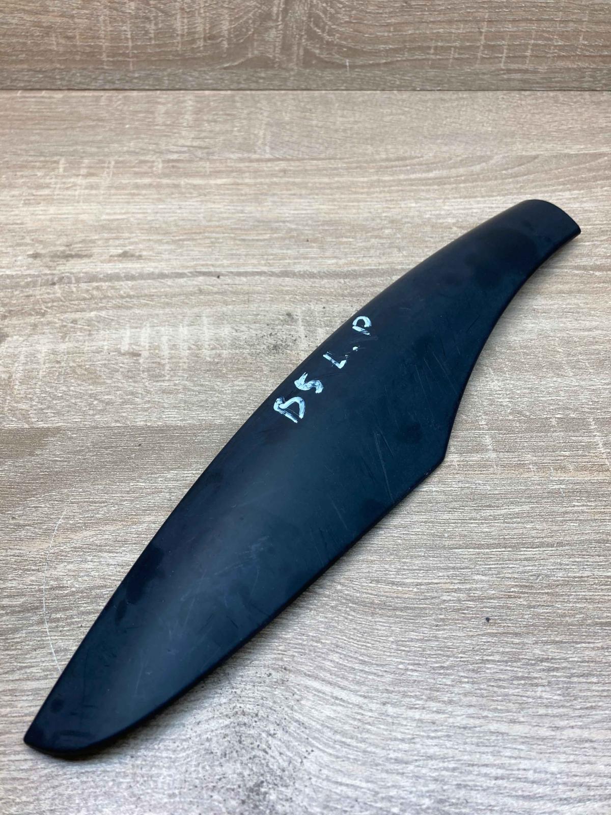 3B9860145B   Roof bar rail cover Volkswagen PASSAT B5.5