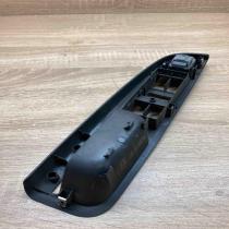 1K4868049C   Front door window switch trim Volkswagen PASSAT B6