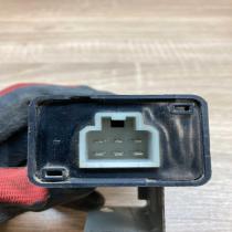 28451 89902   Door control unit/module Nissan Laurel