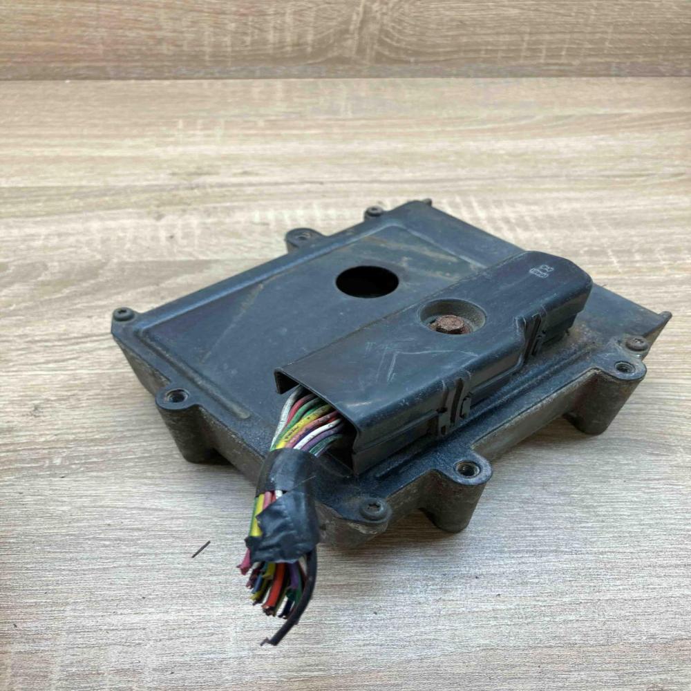 04606517AE  517AE Gearbox control unit/module Chrysler 300M