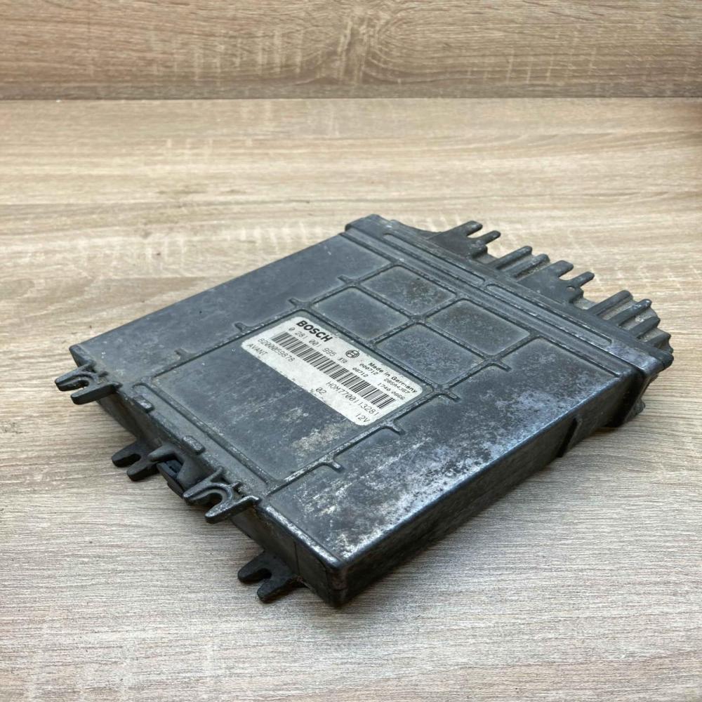 8200059878 0281001995  Engine control unit/module ECU Renault Laguna I