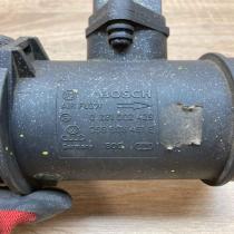 059906461E 0281002429  Mass air flow meter Audi A4 S4 B5 8D