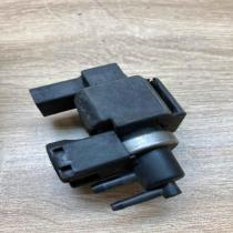 059906629A 425244 1  Turbo solenoid valve Audi A4 S4 B6 8E 8H