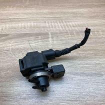 059906629A   Turbo solenoid valve Audi A4 S4 B6 8E 8H