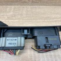 XF22 14A660AF   Electric window control switch Ford Windstar