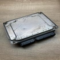 038906019HT 0281010947  Engine control unit/module ECU Seat Ibiza III (6L)